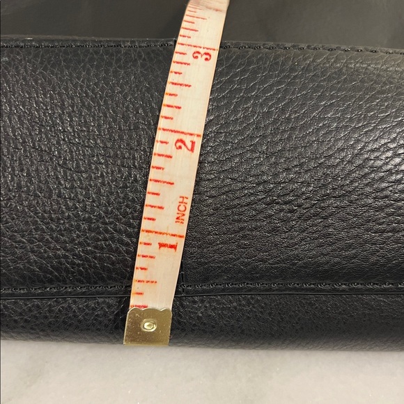 B Makowsky black leather shoulder handbag with silver chain - Picture 12 of 14